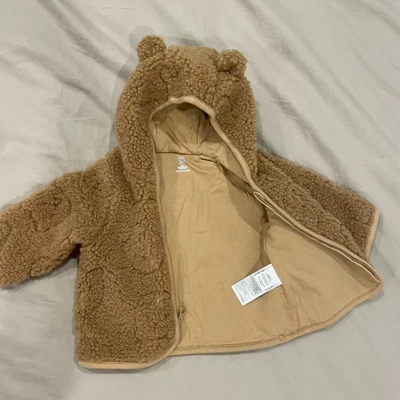 🐻 GAP Sherpa Bear Zip Jacket – 3–6 Months 🐻 - Picture 3 of 5